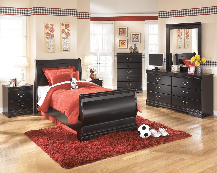 Huey Vineyard  Sleigh Bed