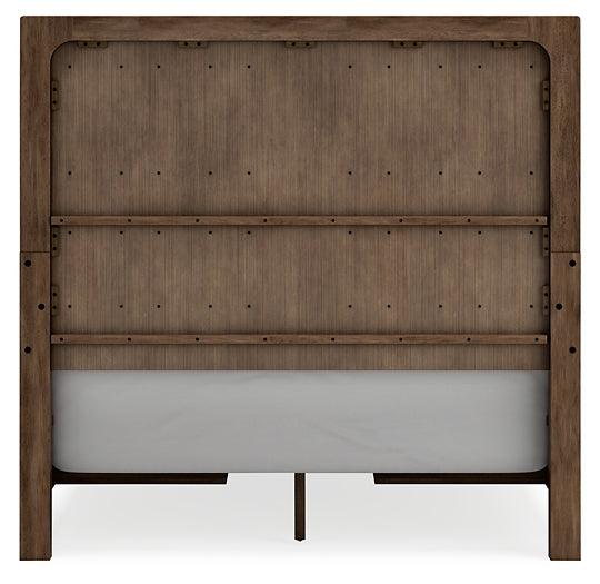 Cabalynn Queen Panel Bed with Dresser