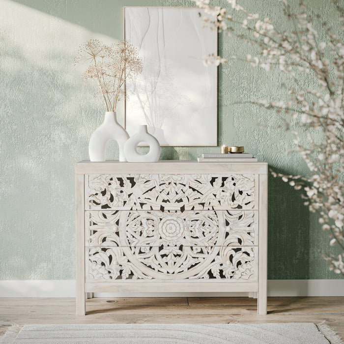 Jolie Accent Chest